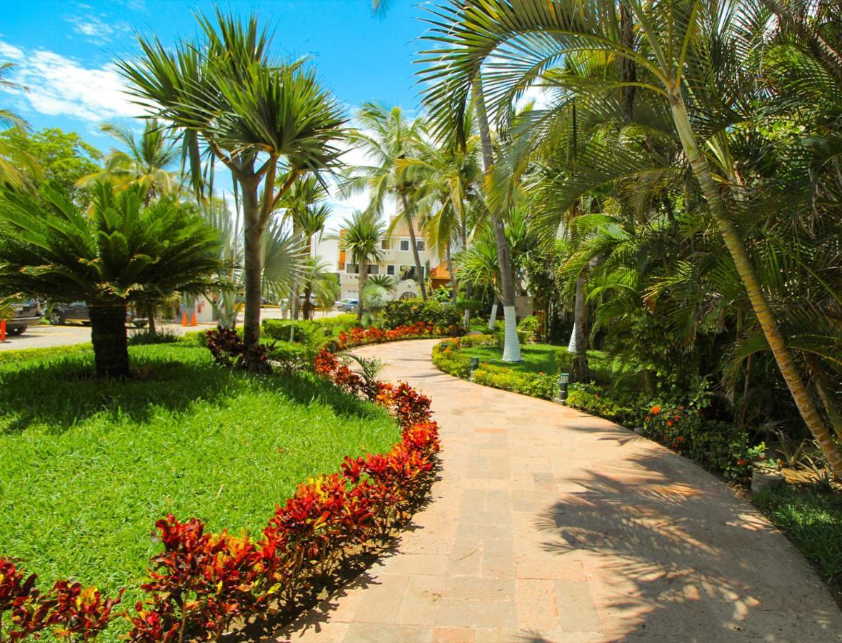Luna Palace Mazatlán Exterior foto